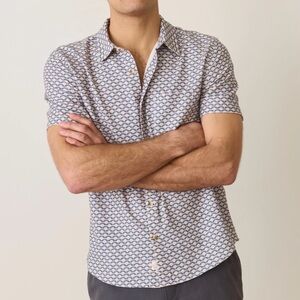 Marine Layer Stretch Selvage Short Sleeve Shirt in Japanese Wave Print Small